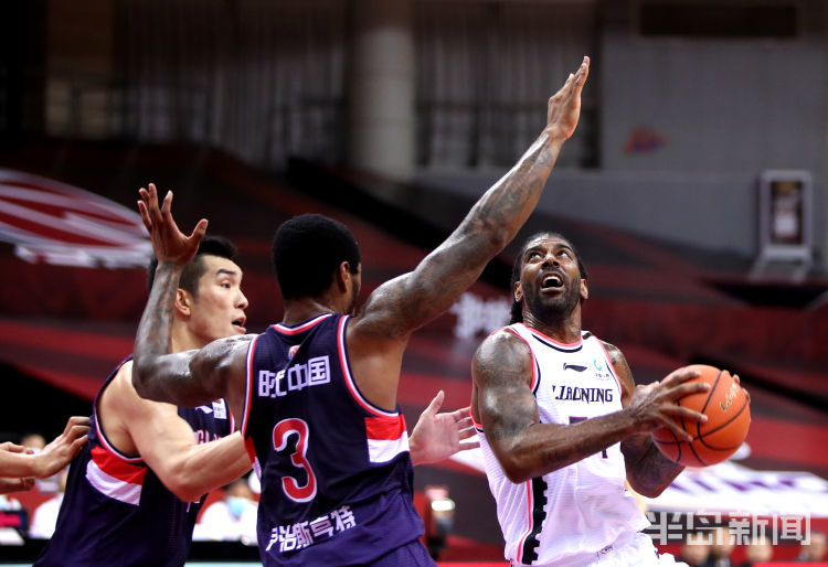 夏季联赛决赛爆出冷门！AC米兰横扫辽宁男篮，争冠形势突变的简单介绍